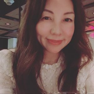 Meet your Posher, Julee